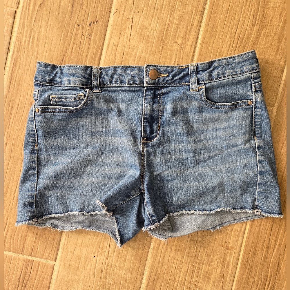 Girls shorts size 16
